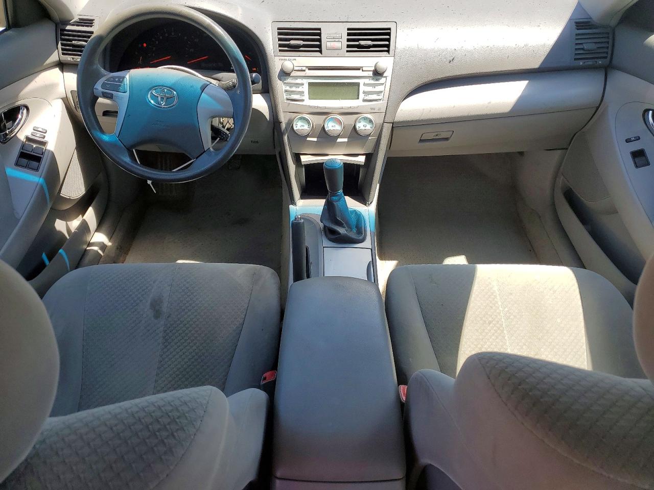 Toyota Camry Ce