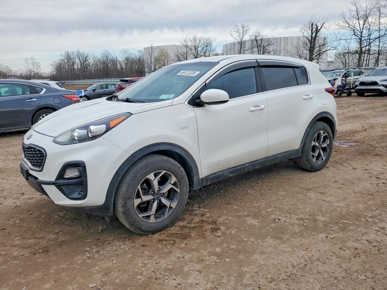 Salvage Kia Sportage Image