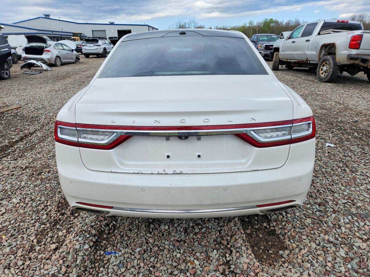 Lincoln Continental Select