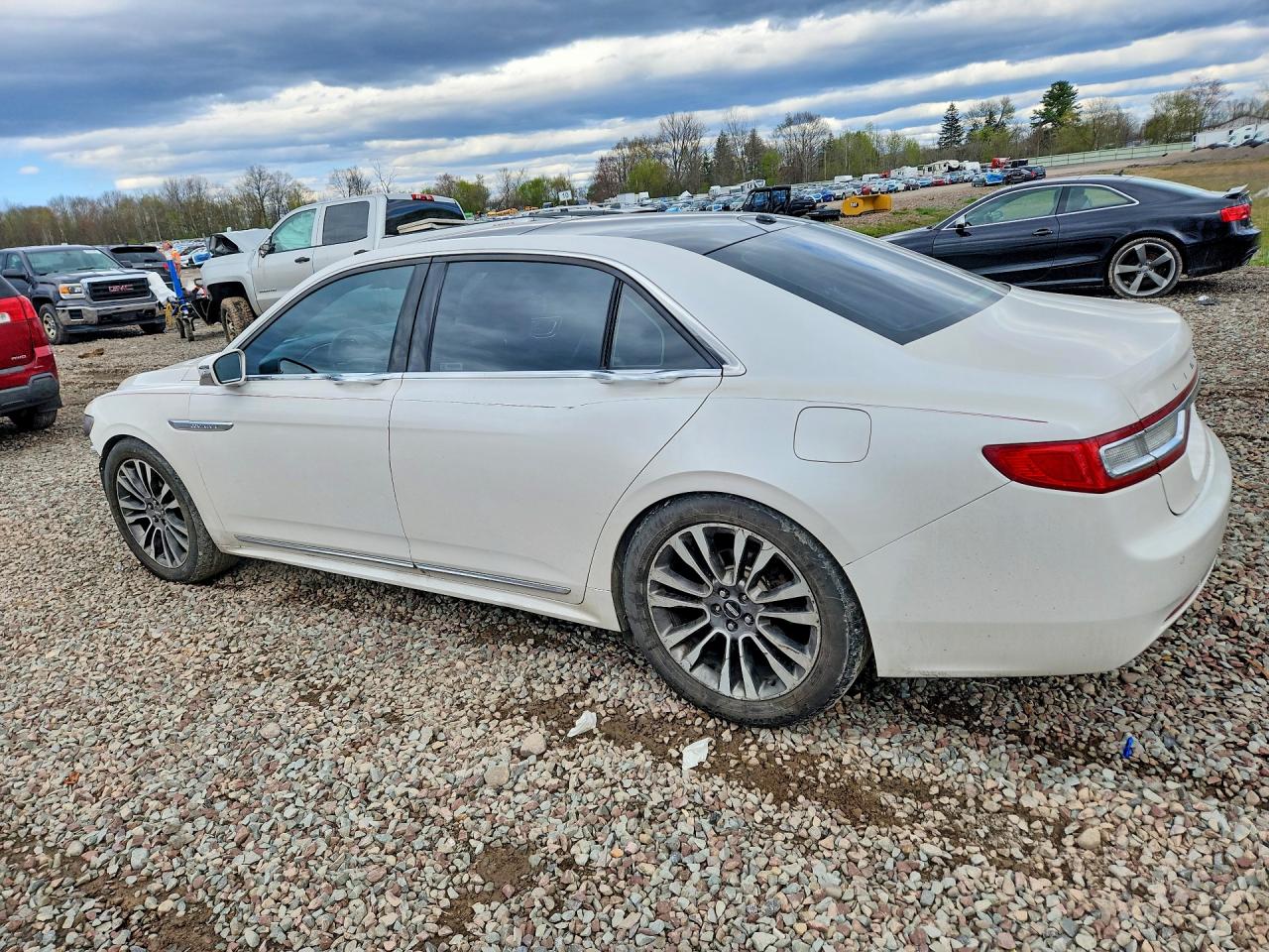 Lincoln Continental Select