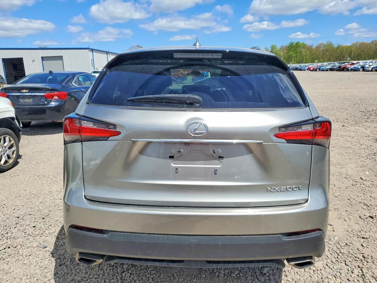 Lexus NX Base