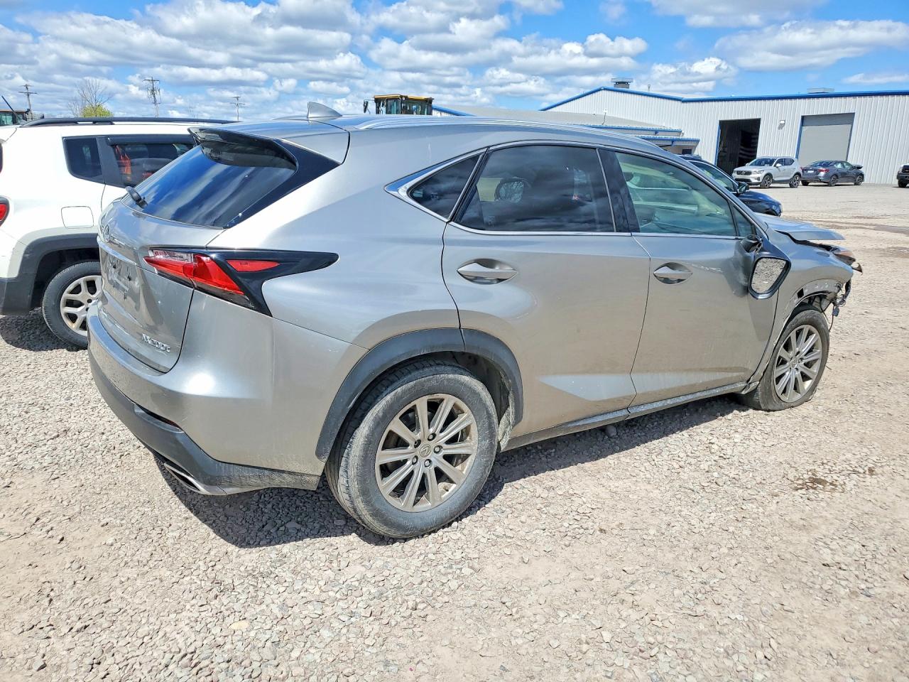 Lexus NX Base