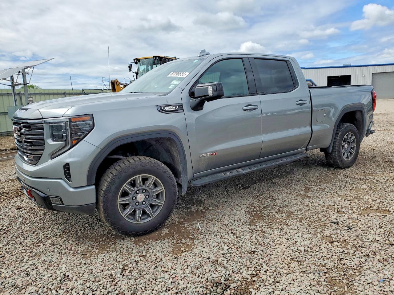 Salvage GMC Sierra Image