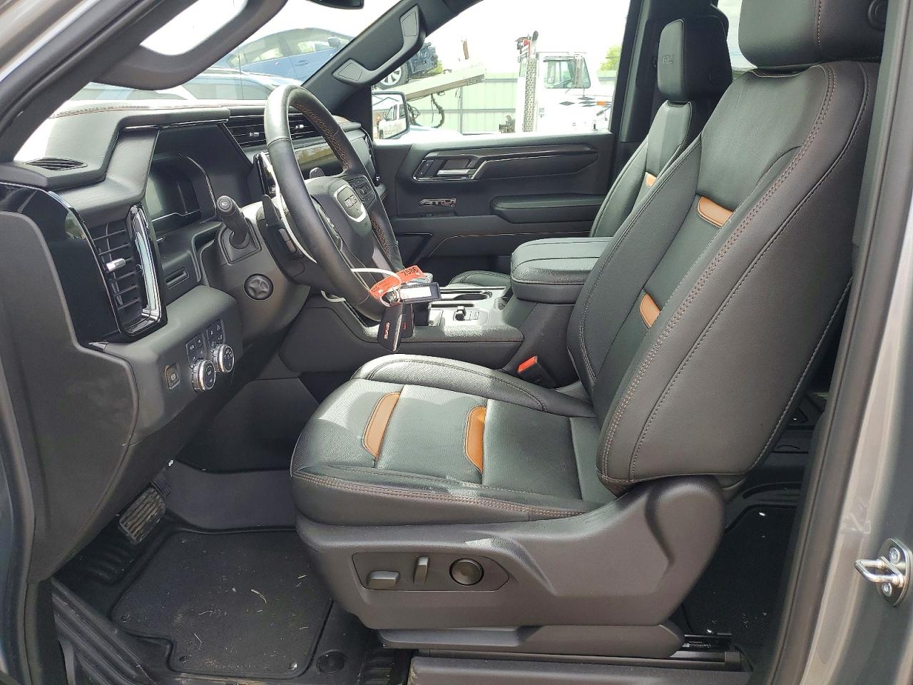 GMC Sierra K1500 At4