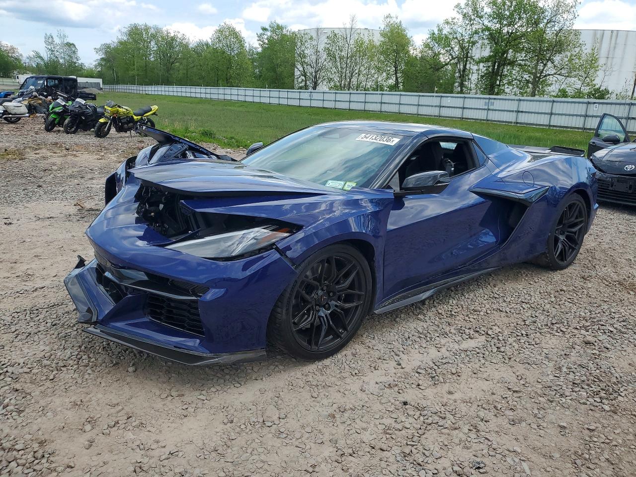 Salvage Chevrolet Corvette Image