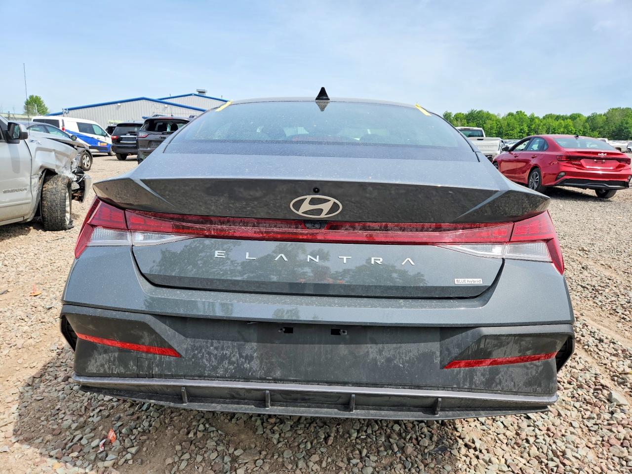 Hyundai ELANTRA Blue