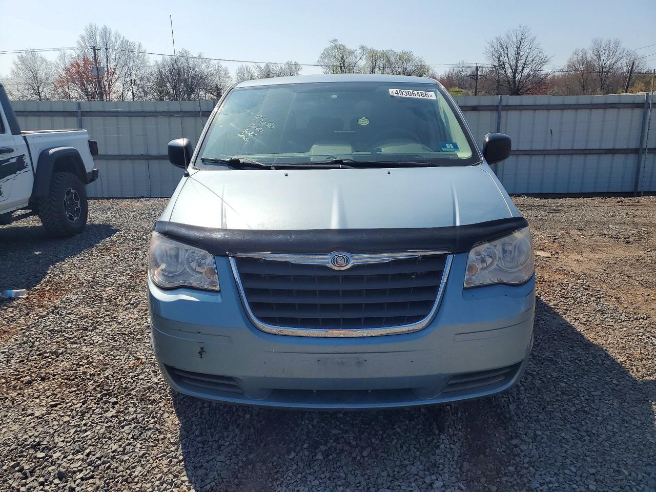 Chrysler Minivan Lx