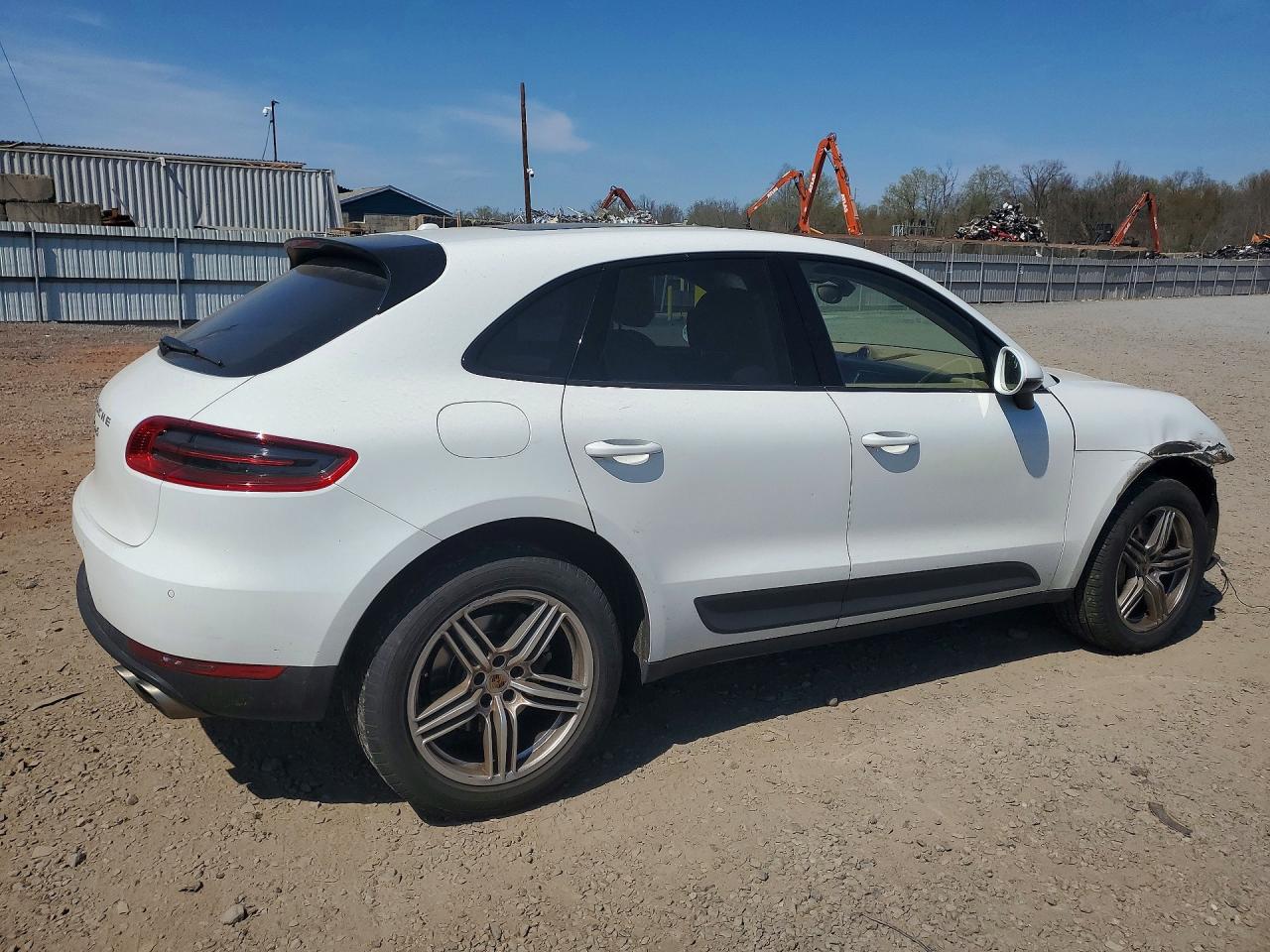 Porsche Macan S