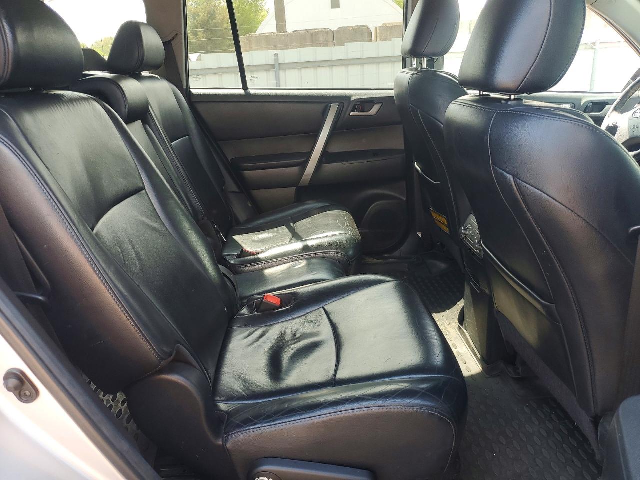 Toyota Highlander Se