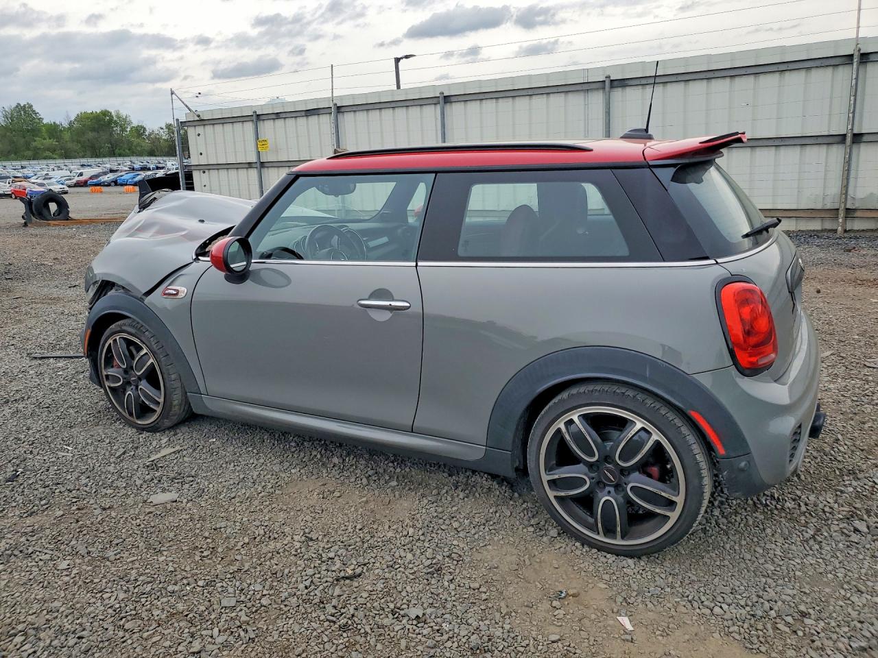 MINI Cooper John Cooper Works