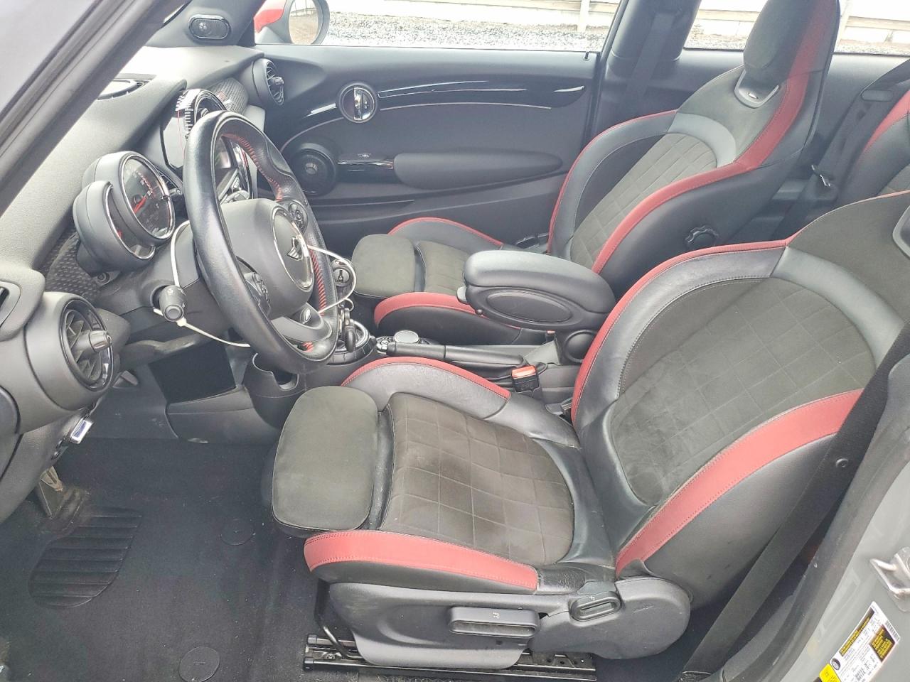 MINI Cooper John Cooper Works