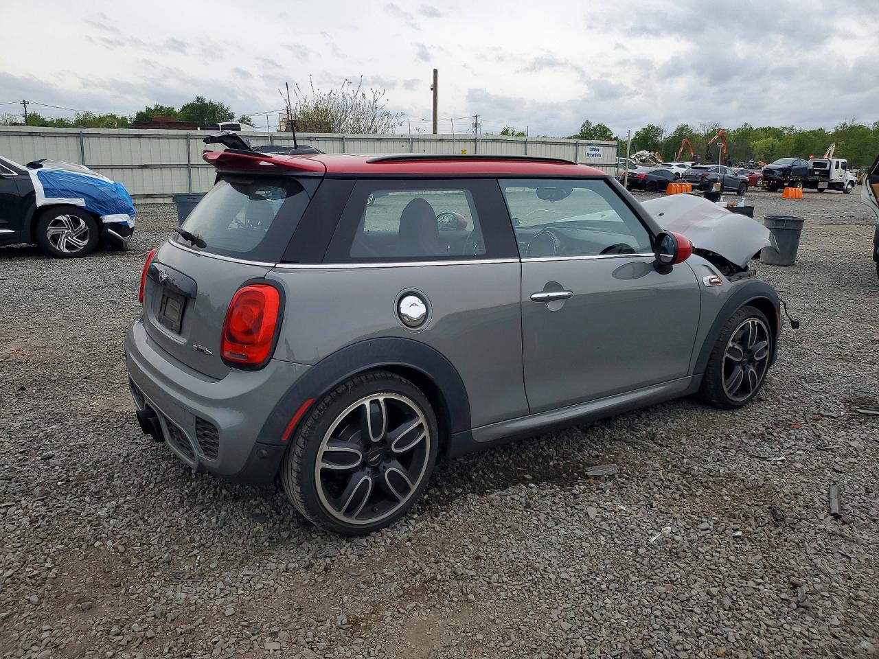 MINI Cooper John Cooper Works