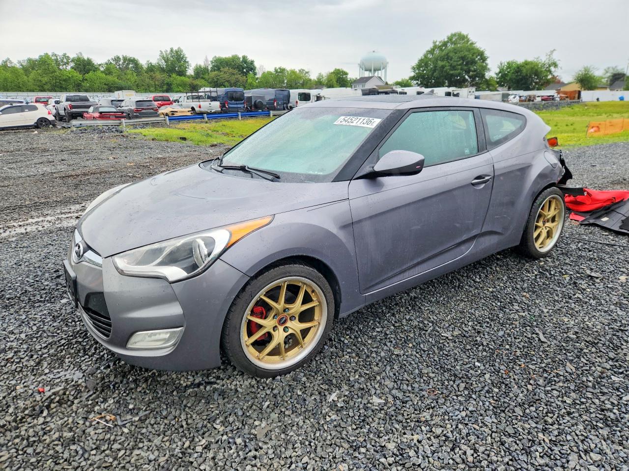 Salvage Hyundai VELOSTER Image