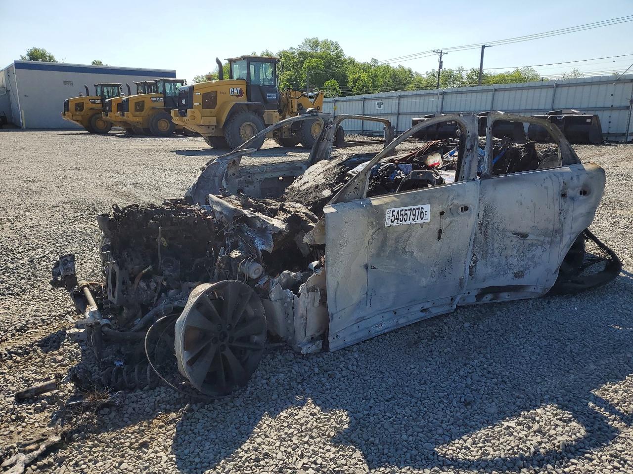 Salvage Jaguar F-PACE Image