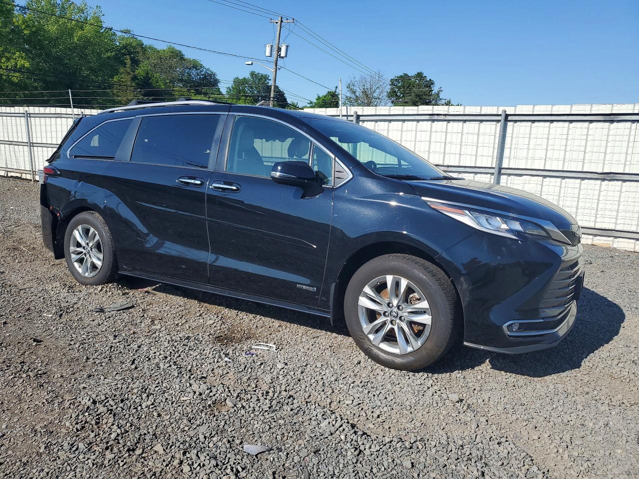 Toyota Sienna Limited 7-passenger