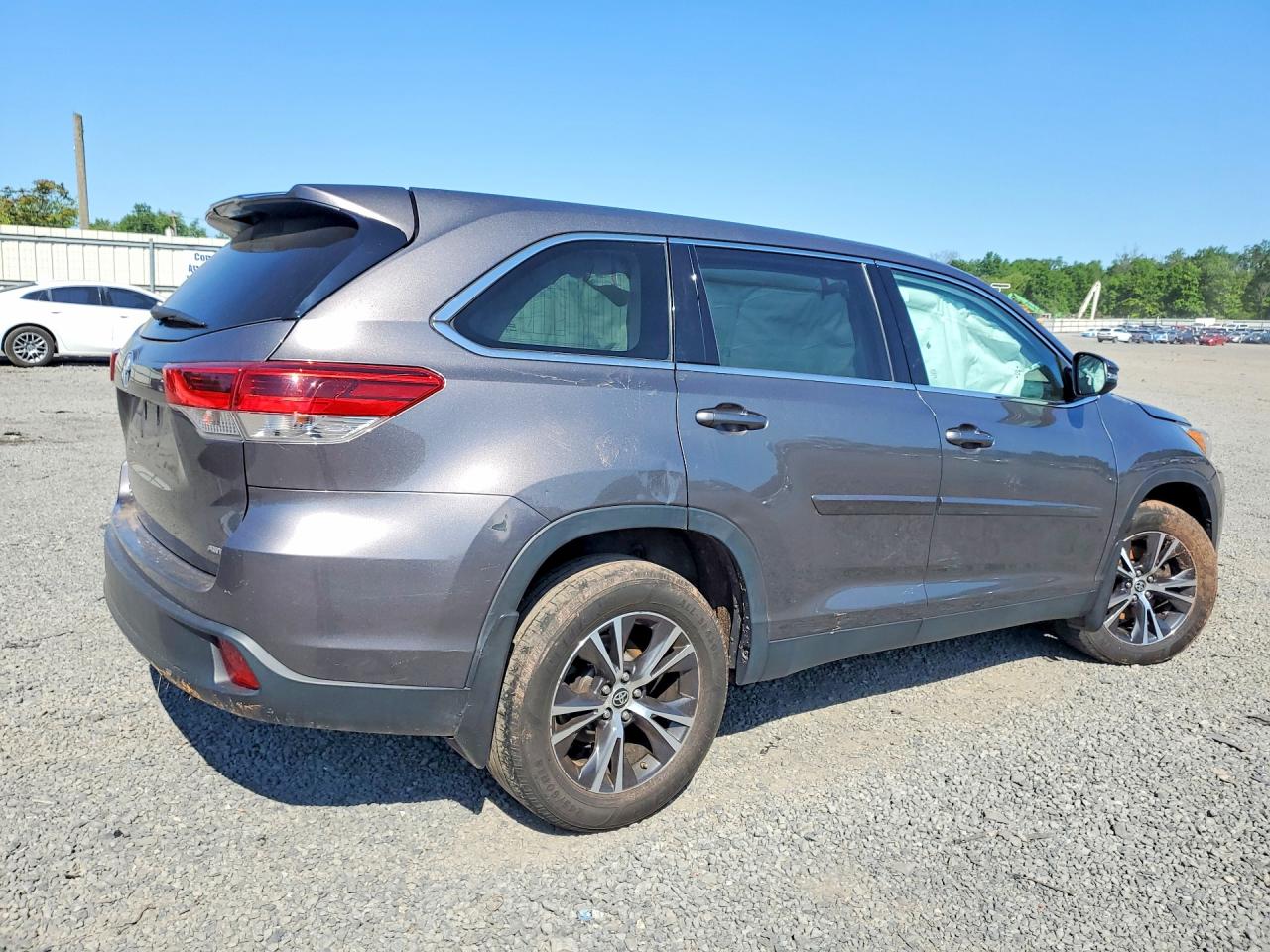 Toyota Highlander Le