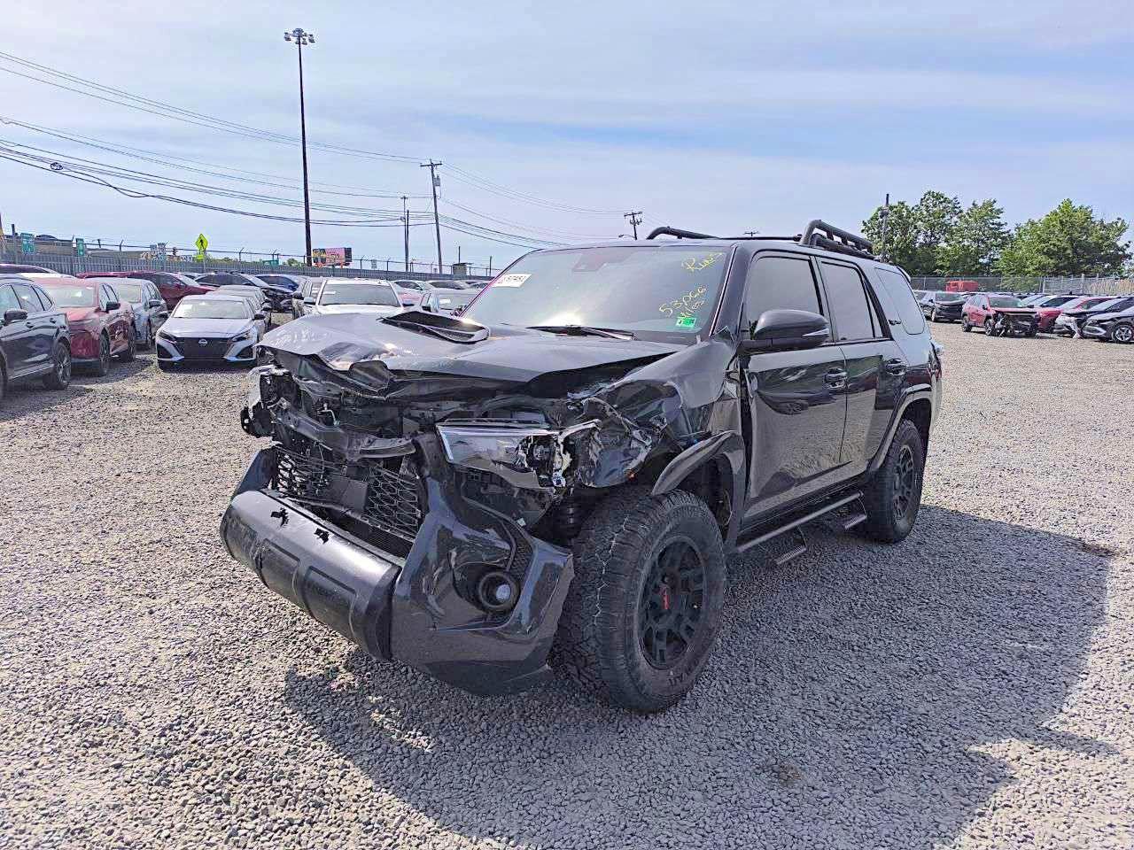 Salvage Toyota 4Runner Image