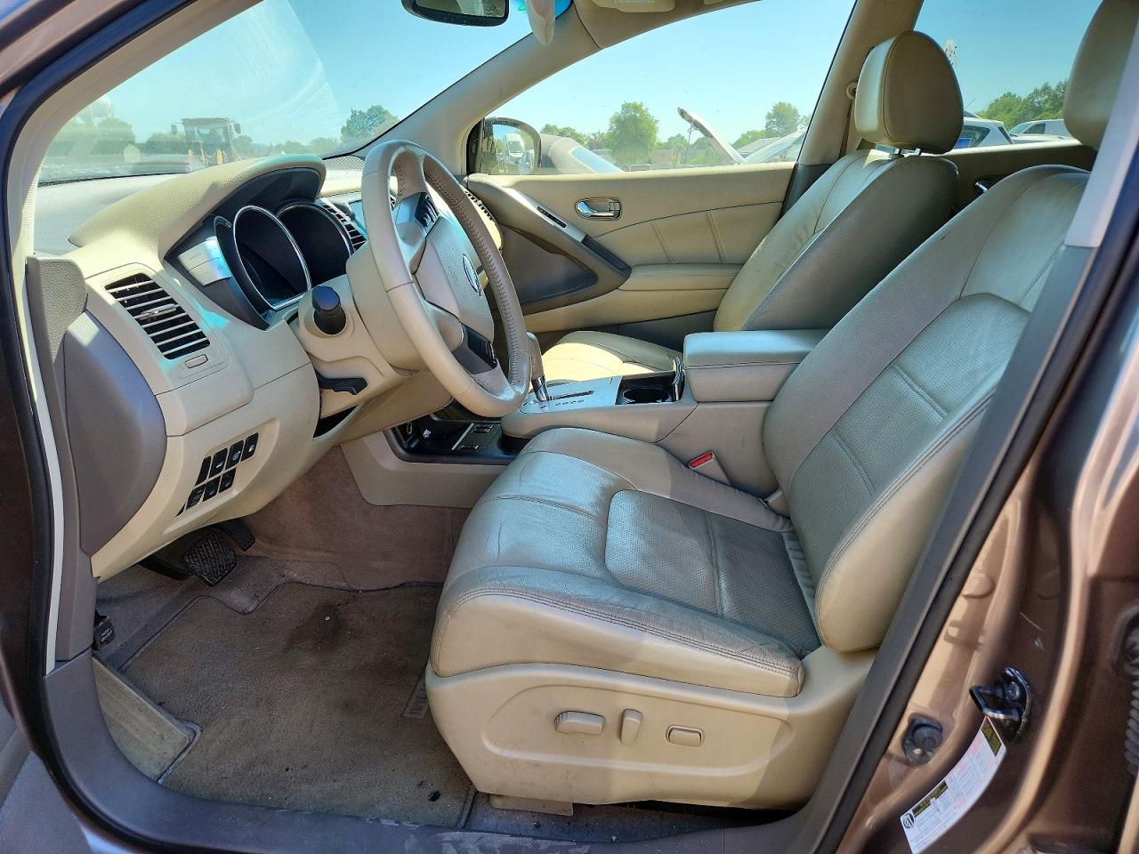 Nissan Murano S