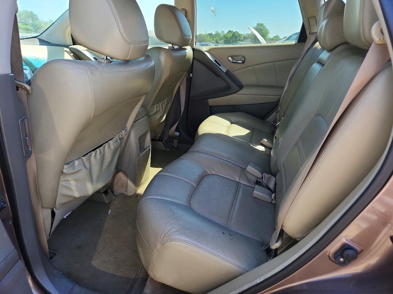 Nissan Murano S