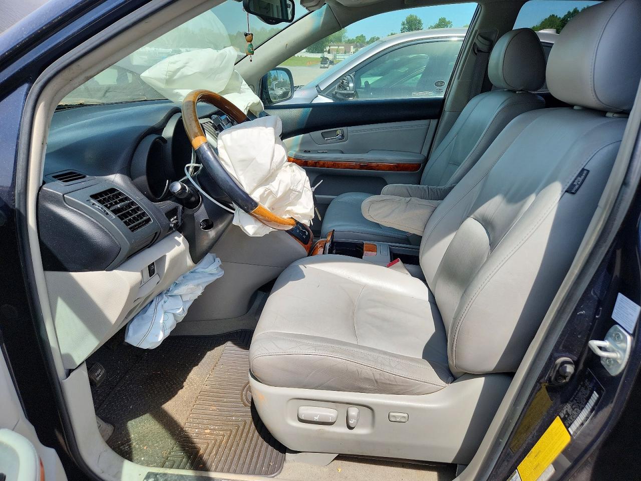 Lexus RX 330
