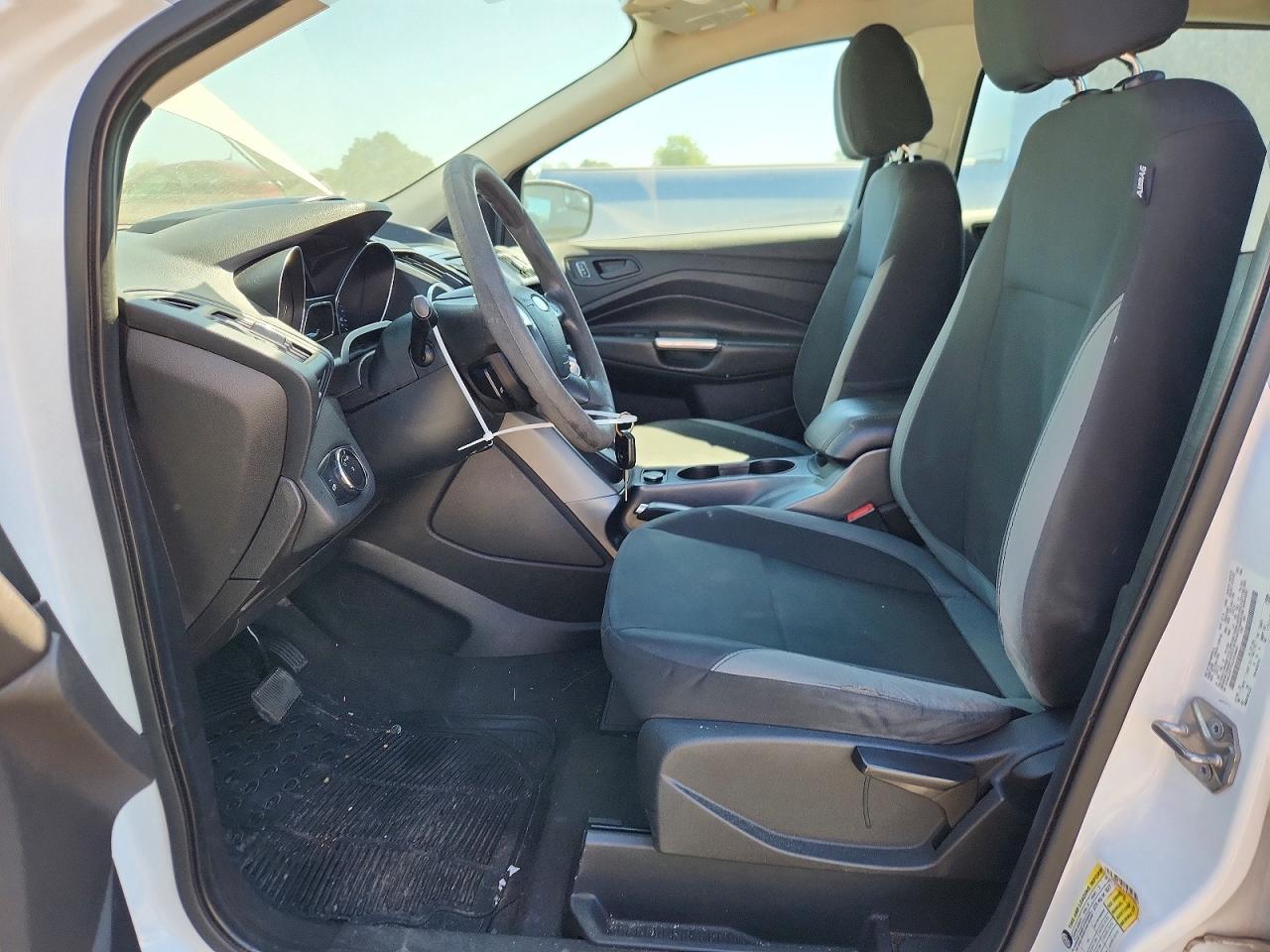 Ford Escape S