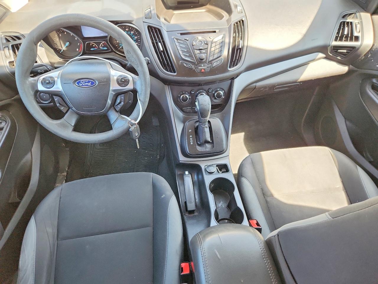 Ford Escape S
