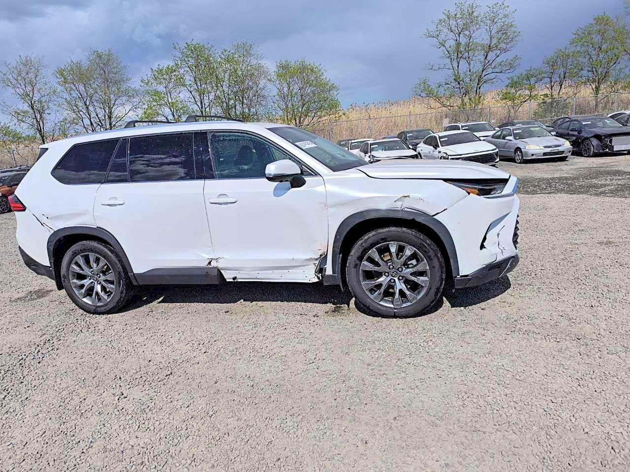 Toyota Grand High Limited