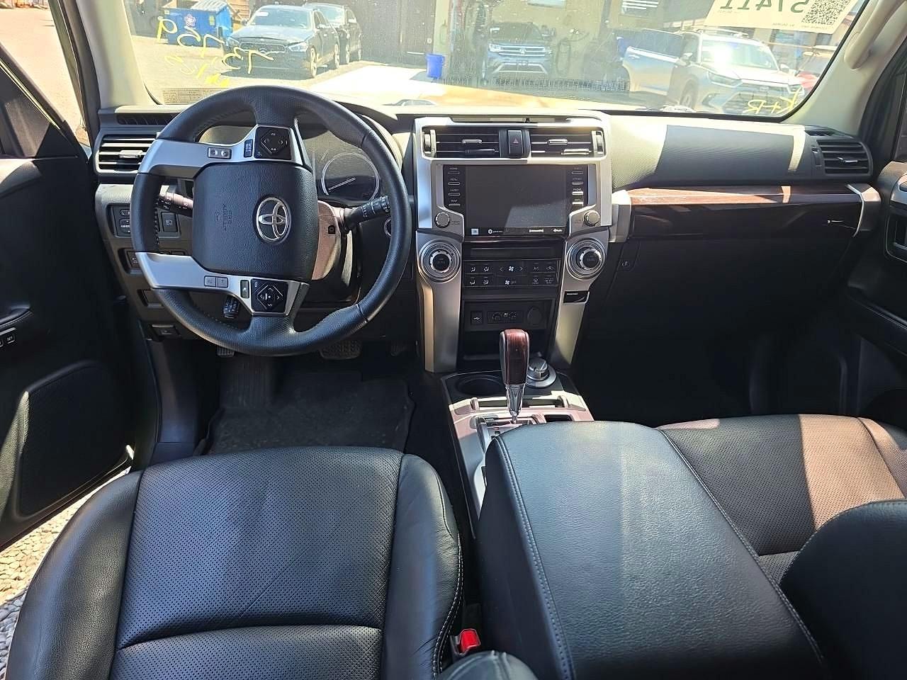 Toyota 4Runner Limited