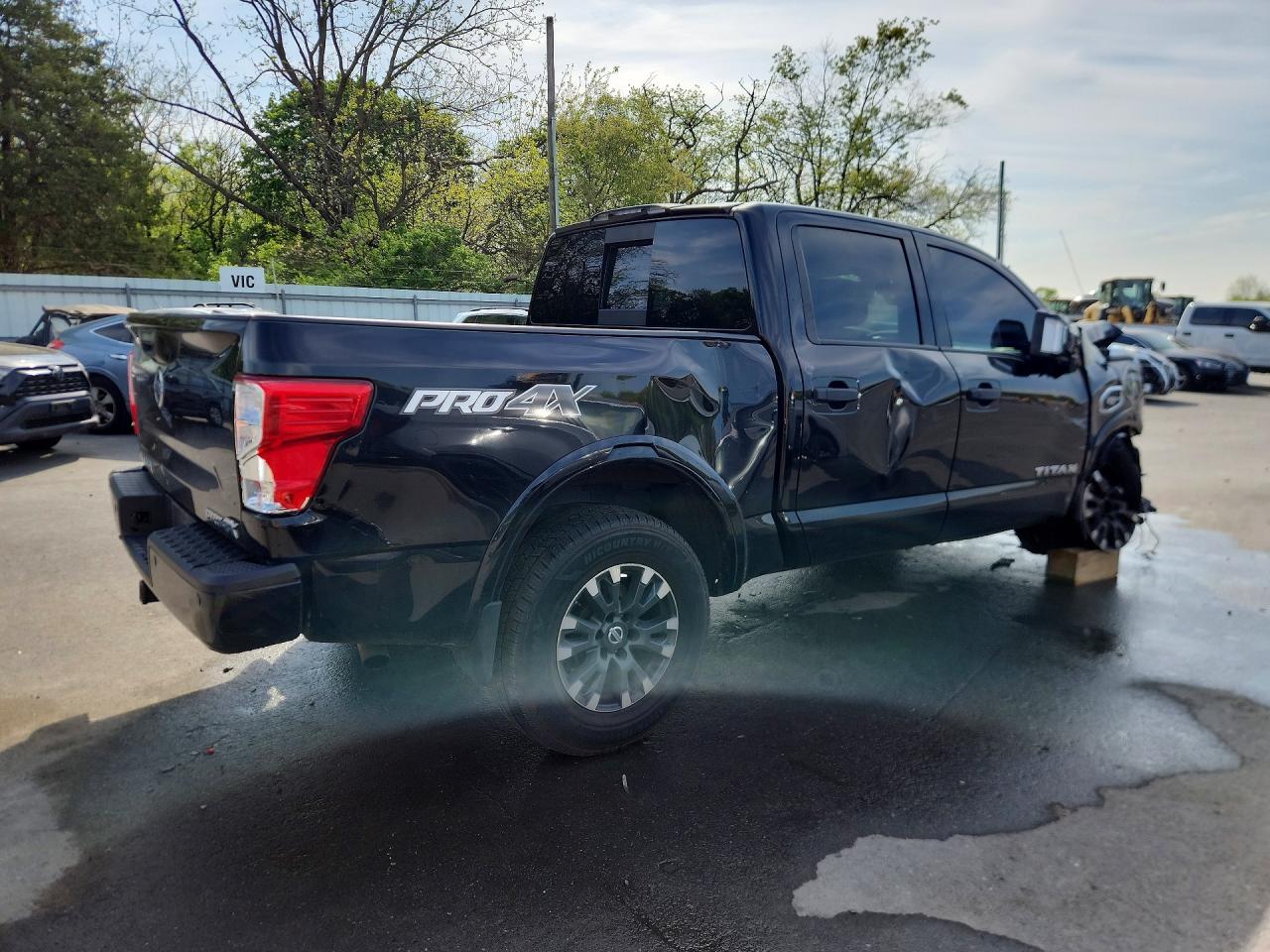 Nissan Titan S