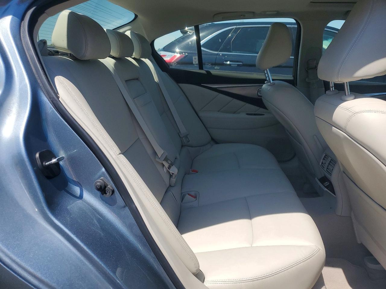 INFINITI Q50 3.0t S 3.0t Signature Edition