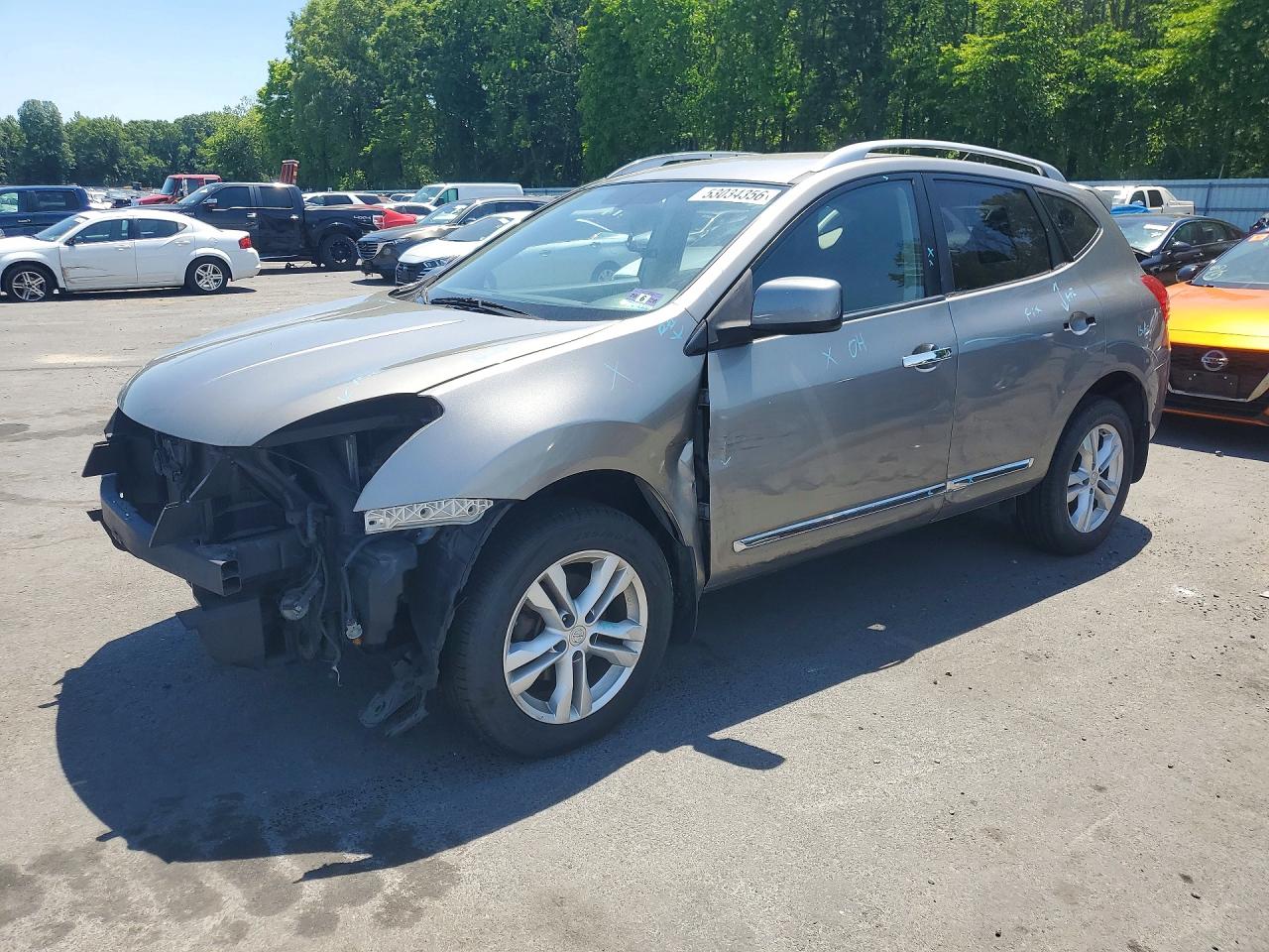 Salvage Nissan Rogue Image