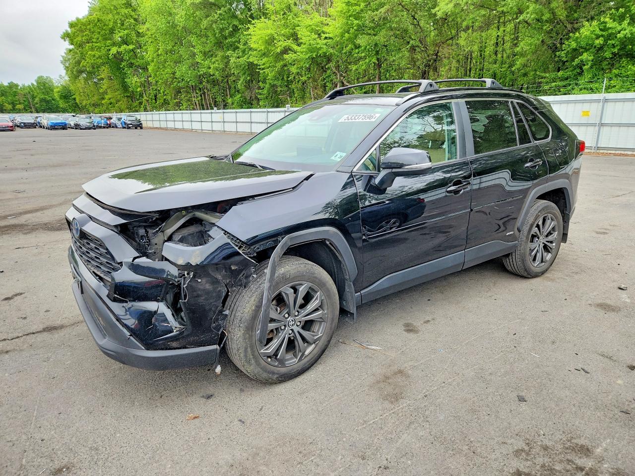 Salvage Toyota RAV4 Image