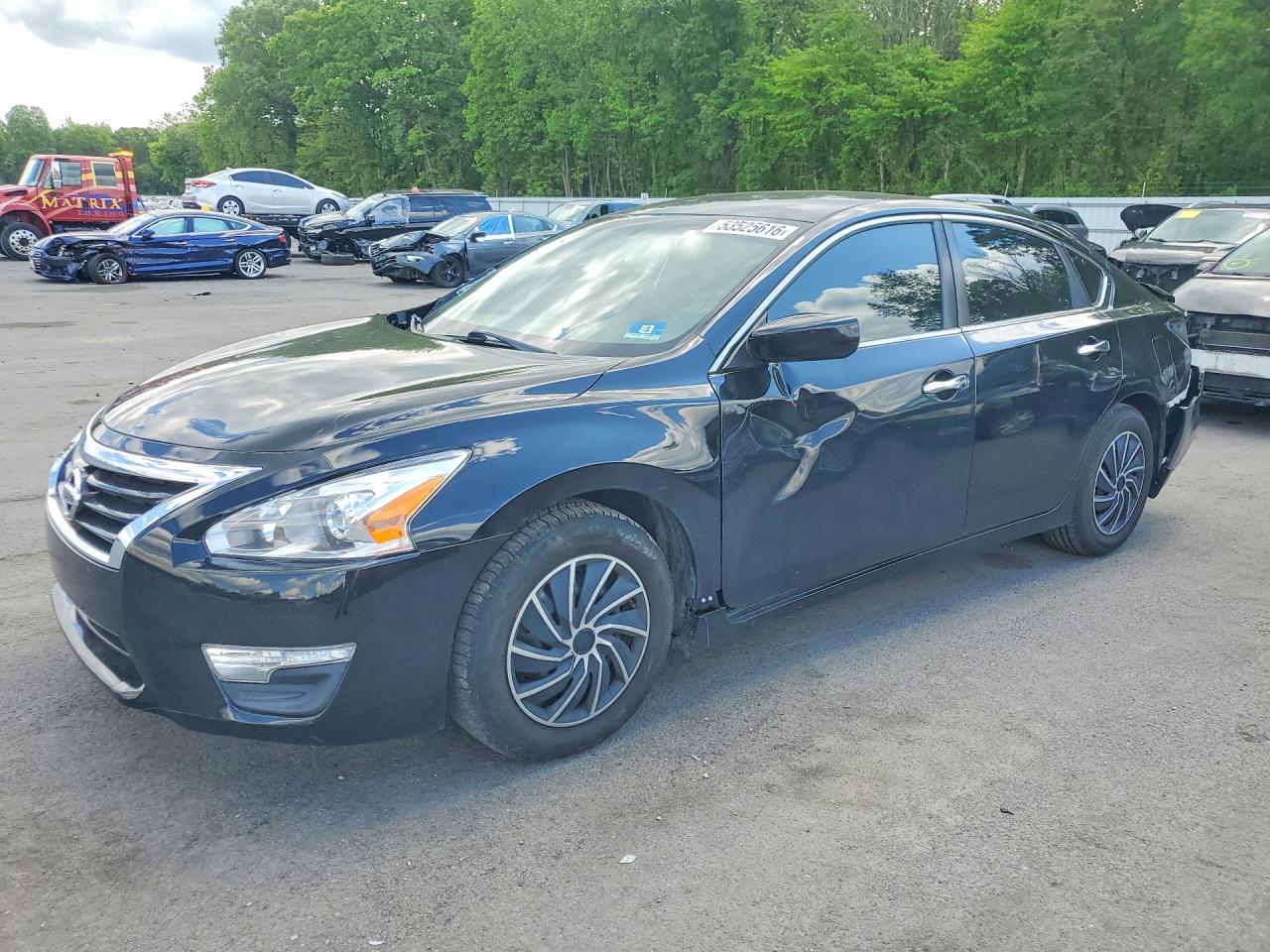 Salvage Nissan Altima Image