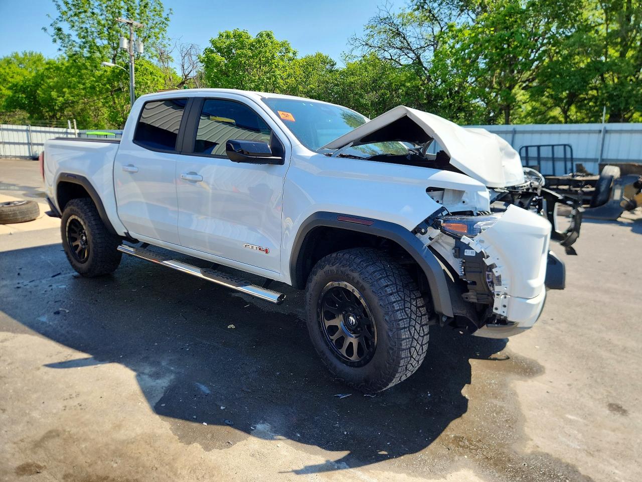 GMC Canyon At4
