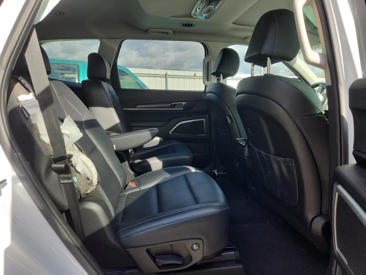 Kia Telluride S