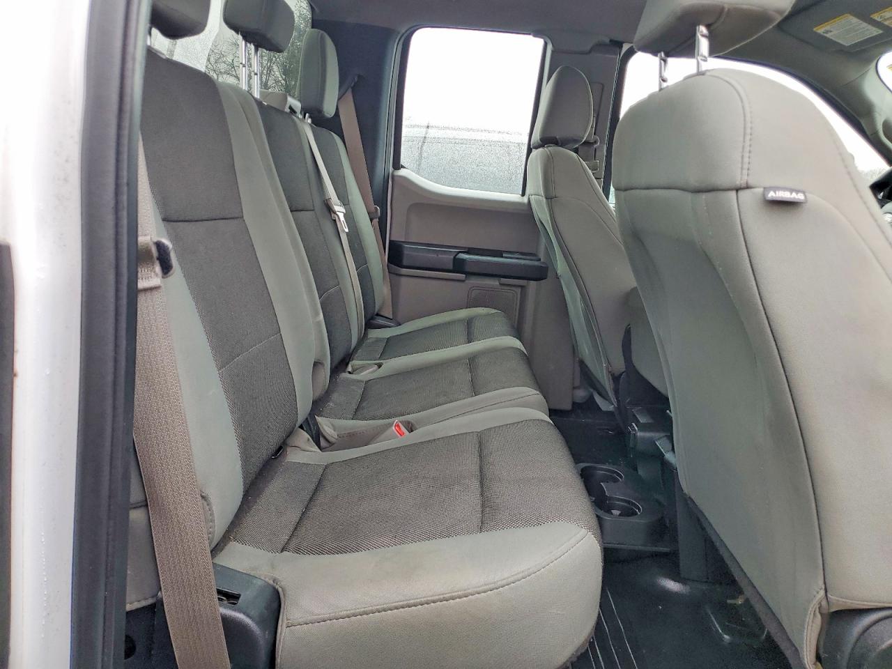 Ford F-150 Super Cab