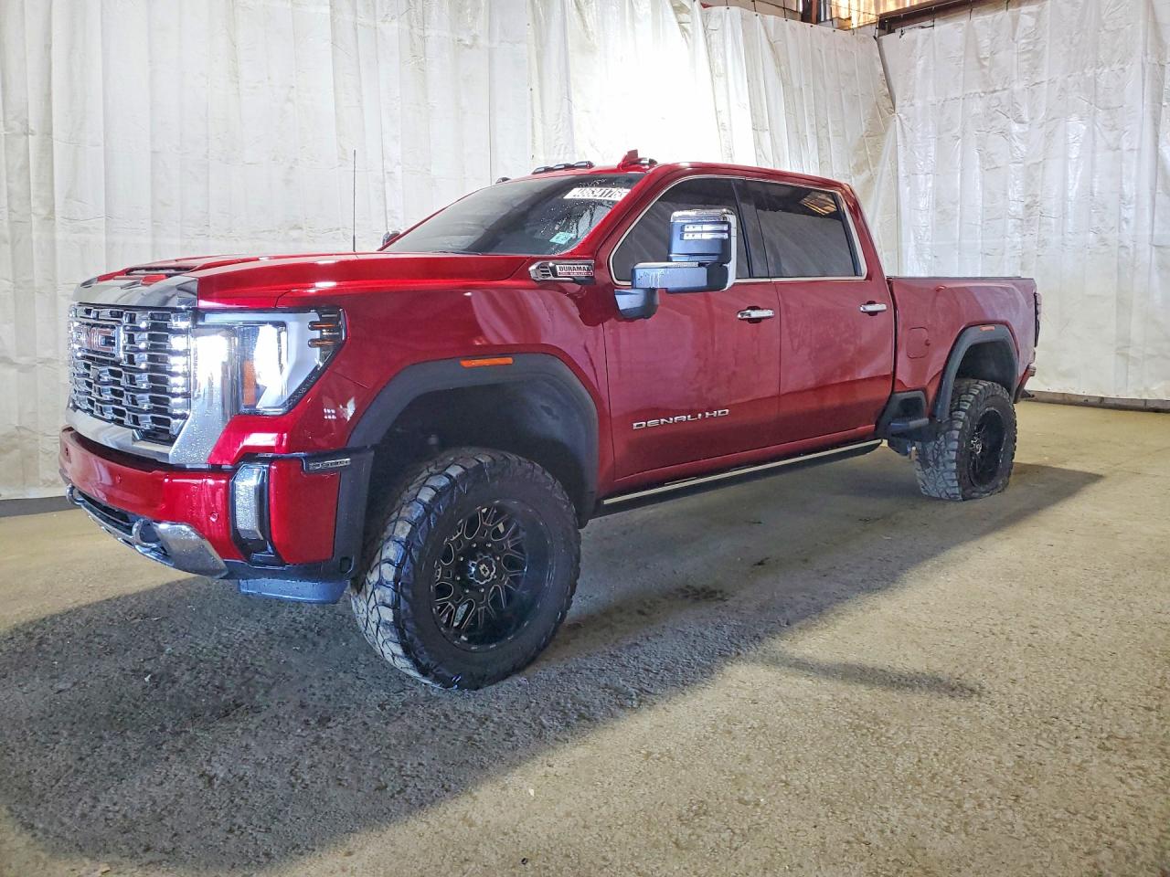 Salvage GMC Sierra Image
