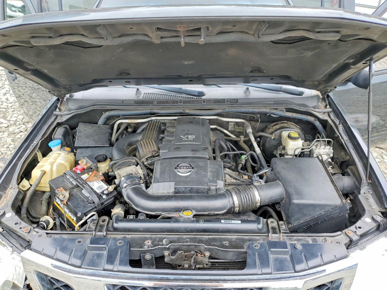 Nissan Frontier S