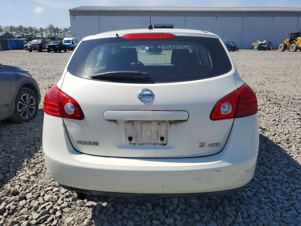 Nissan Rogue S
