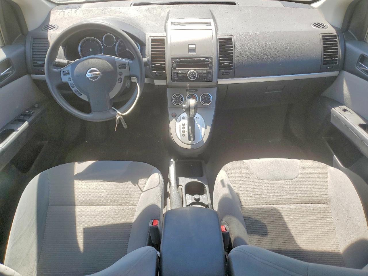Nissan Sentra 2.0