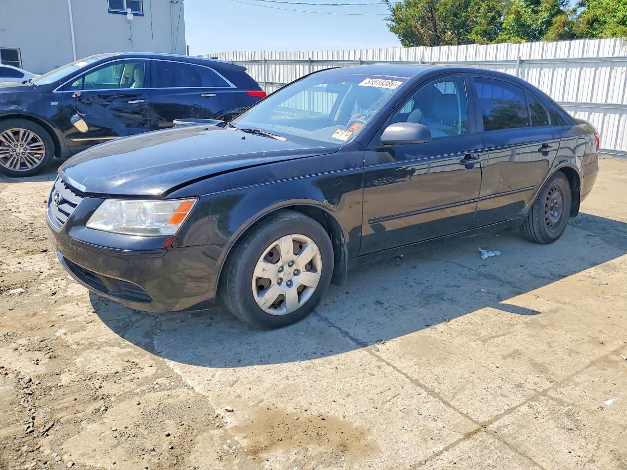 Salvage Hyundai SONATA Image