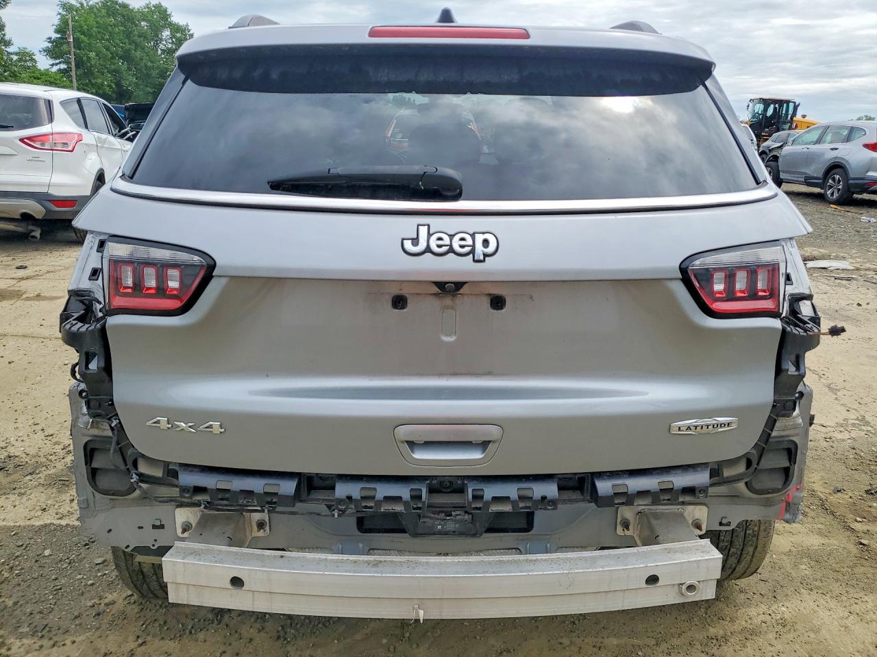 Jeep Compass Latitude