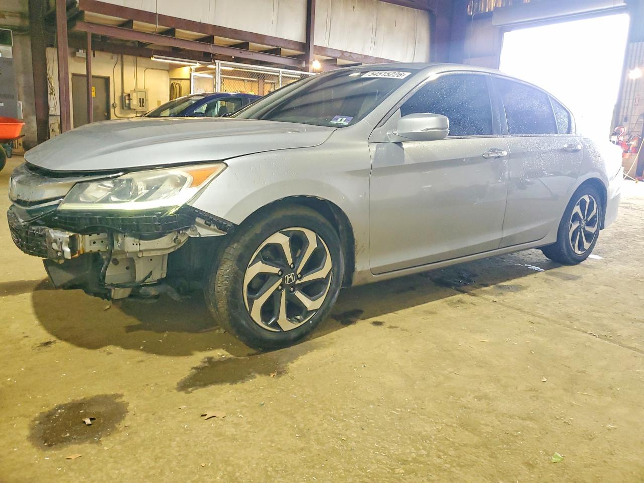 Salvage Honda Accord Image