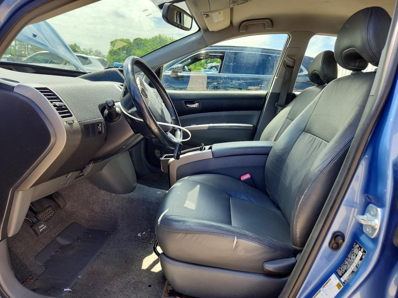 Toyota Prius Base