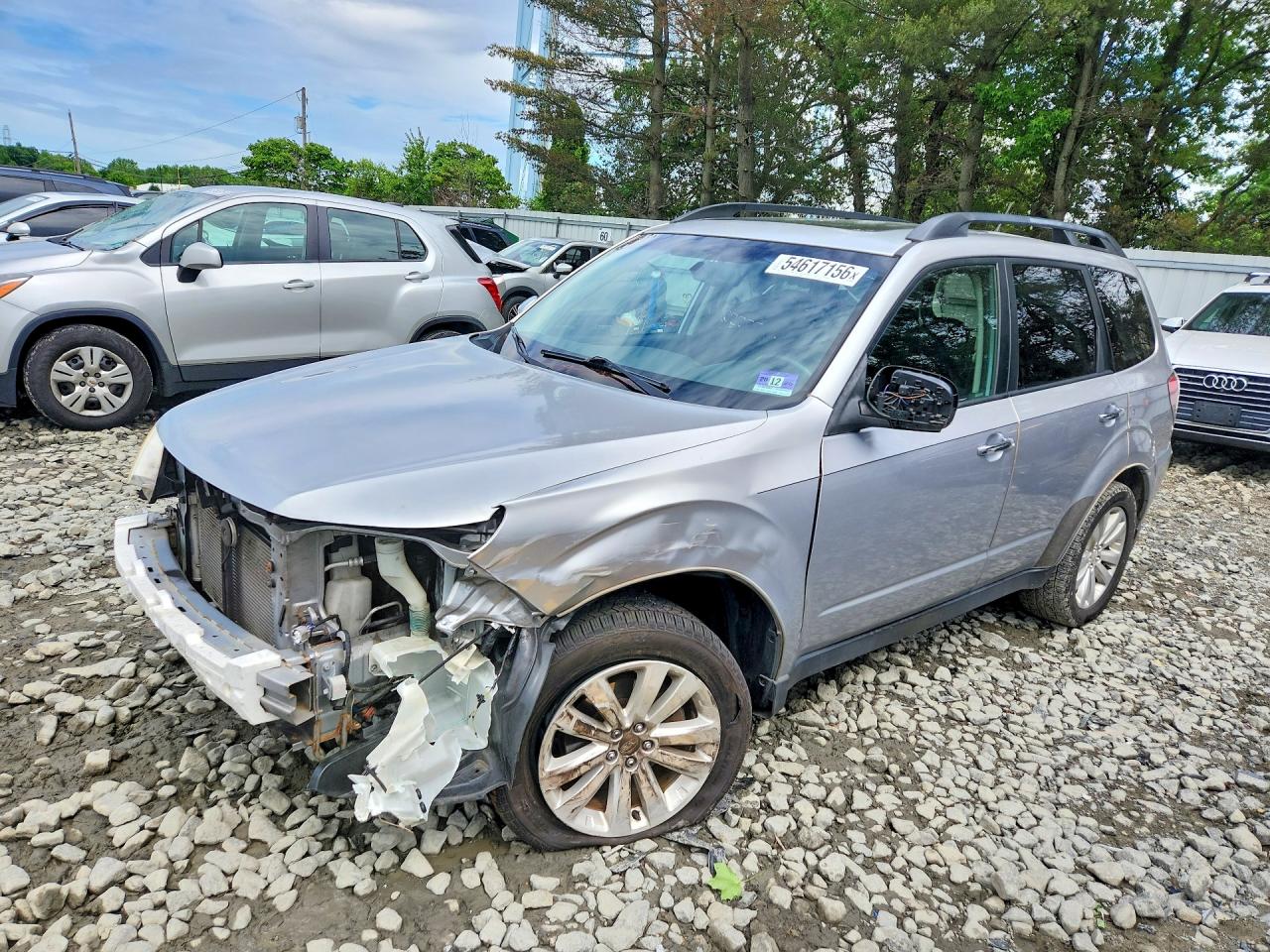 Salvage Subaru Forester Image