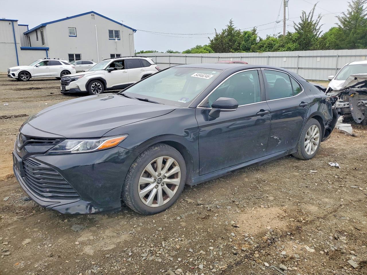 Salvage Toyota Camry Image