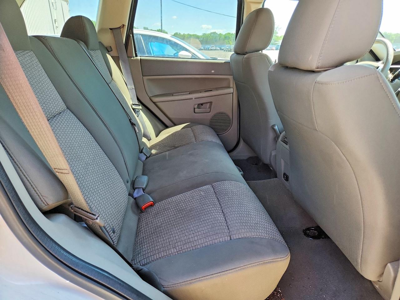 Jeep Cherokee Laredo