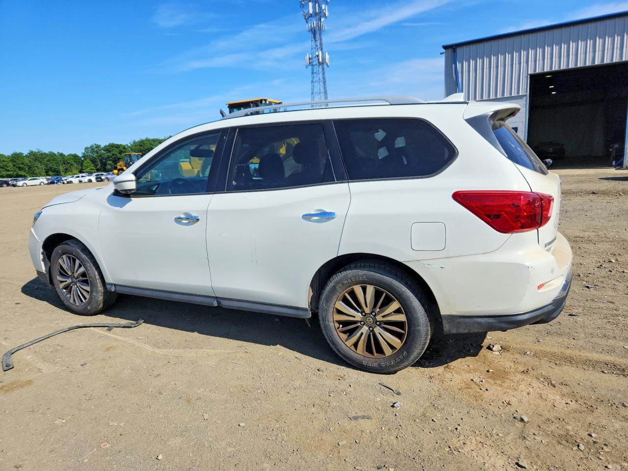 Nissan Pathfinder Sl