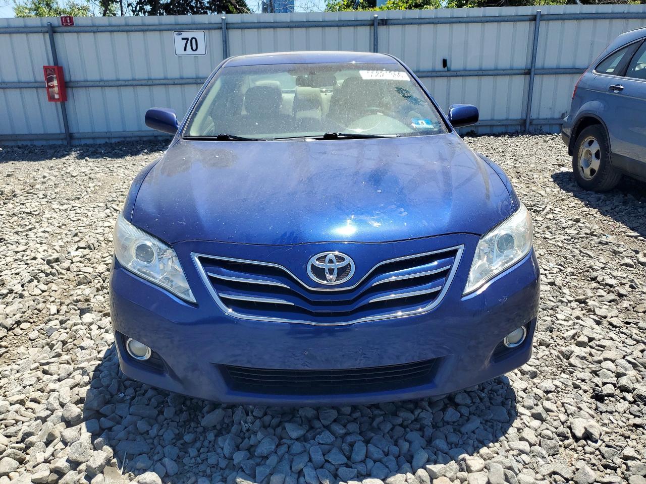 Toyota Camry Xle