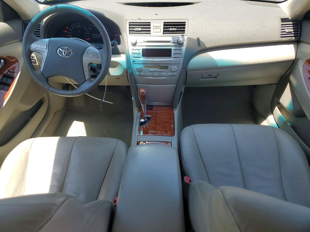 Toyota Camry Xle